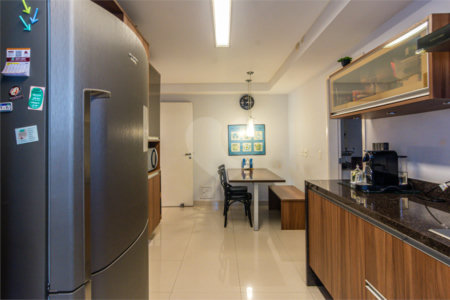 Apartamento à venda com 3 suítes em Granja Julieta, São Paulo, SP