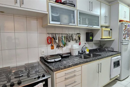Apartamento à venda com 3 quartos, sendo 2 suítes, em Pinheiros, São Paulo, SP