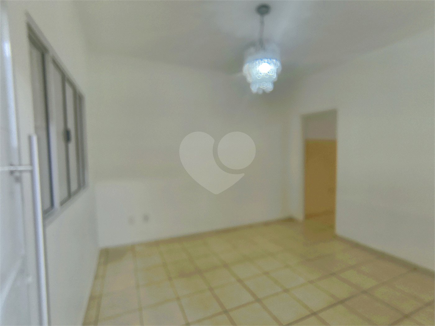 Casa à venda com 2 quartos em Jardim Juscelino Kubitschek, Indaiatuba, SP