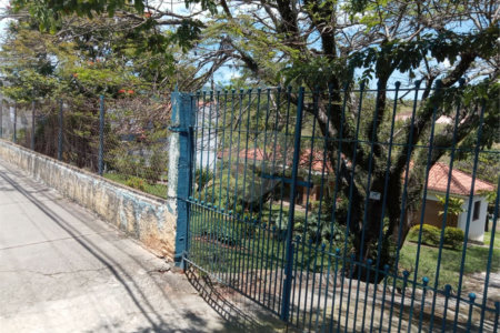 Área de Terra à venda com 3 quartos, sendo 1 suíte, no Centro, Bom Jesus dos Perdões, SP