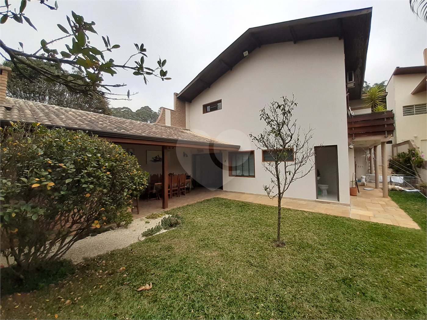 Casa à venda com 4 quartos, sendo 2 suítes,  em Jardim Floresta, São Paulo, SP
