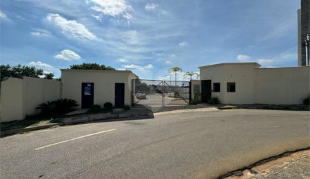 Apartamento à venda com 2 quartos em Vila Regina, Itapetininga, SP