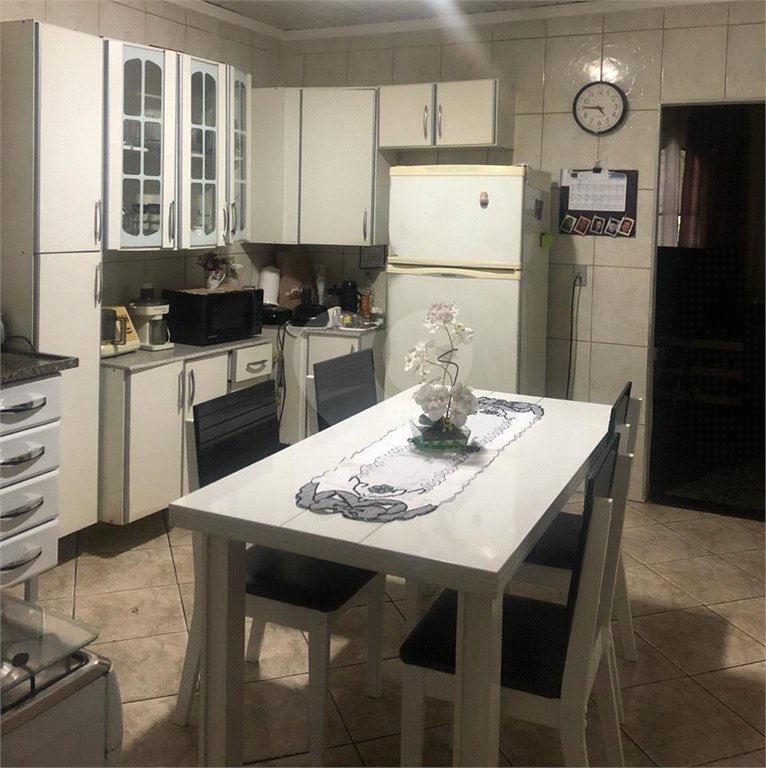 Casa à venda com 2 quartos em Jardim Dourado, Guarulhos, SP