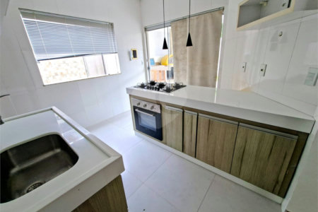 Casa à venda com 3 quartos, sendo 2 suítes, em Orla Norte, Porto Seguro, BA