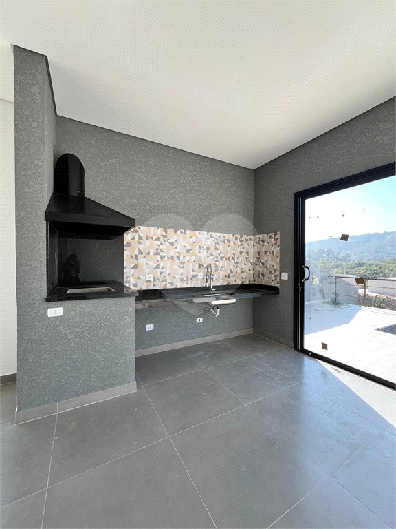 Casa em condomínio à venda com 3 suítes em Condomínio Residencial Reserva de Atibaia, Atibaia, SP