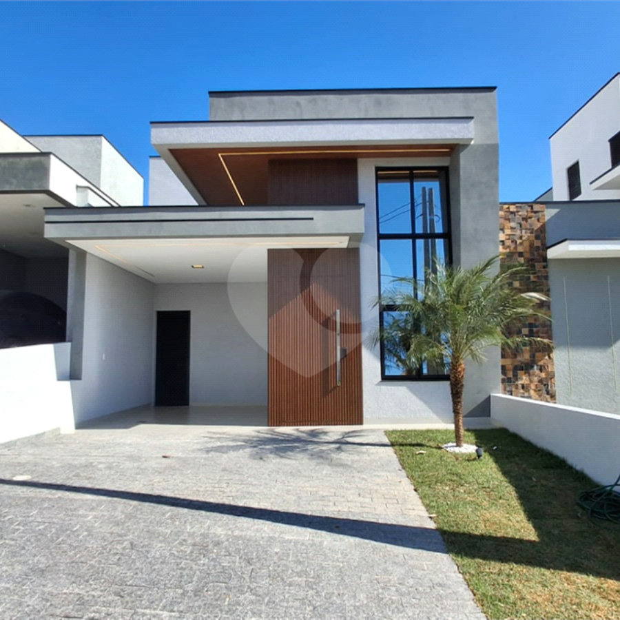 Casa à venda com 3 quartos, sendo 1 suíte, no condomínio Jardim Residencial Villagio Ipanema I, Sorocaba - SP