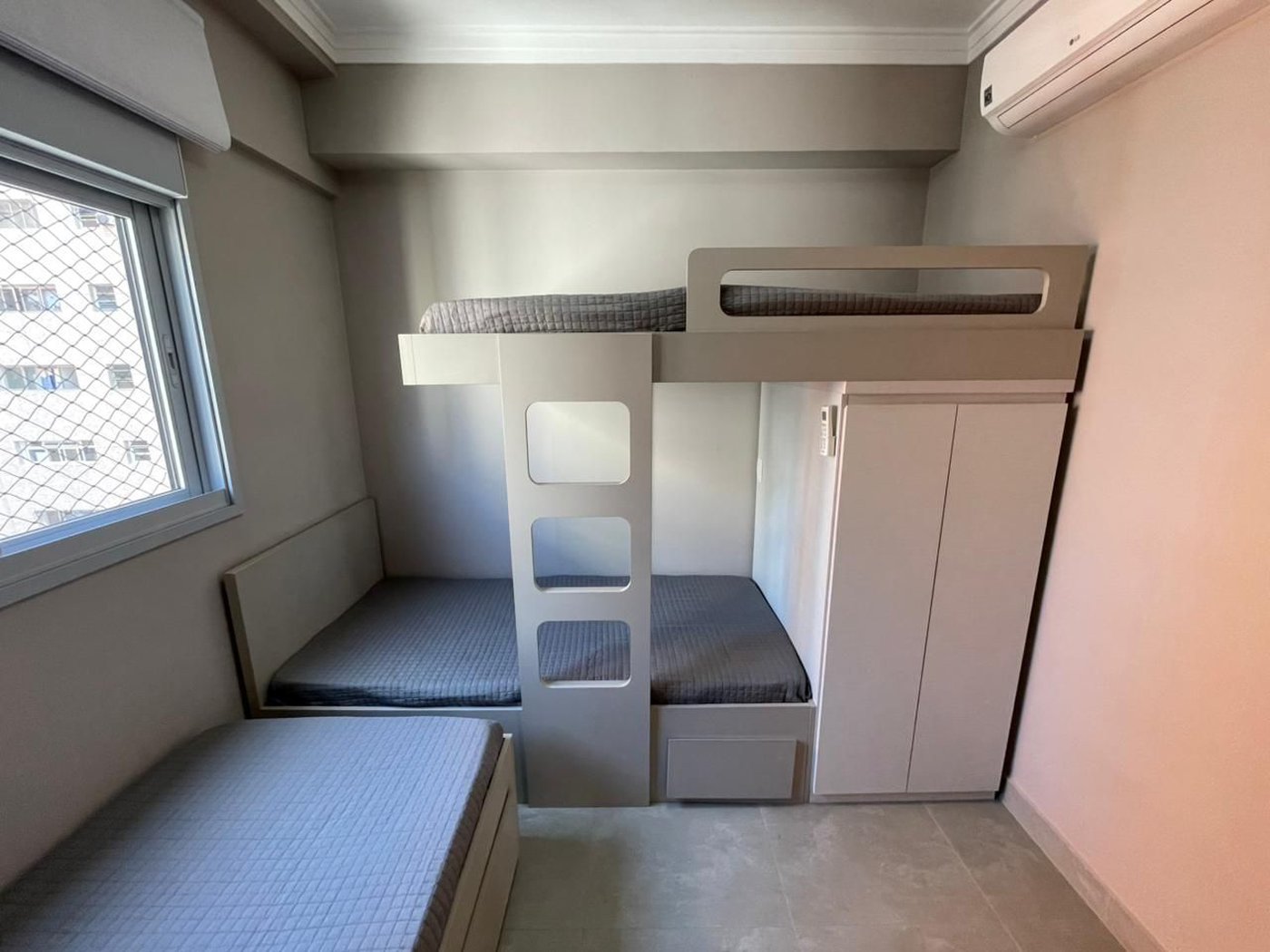 Apartamento com 2 dormitórios à venda, 98 m² por R$ 1.690.000,00 - Boqueirão - Santos/SP