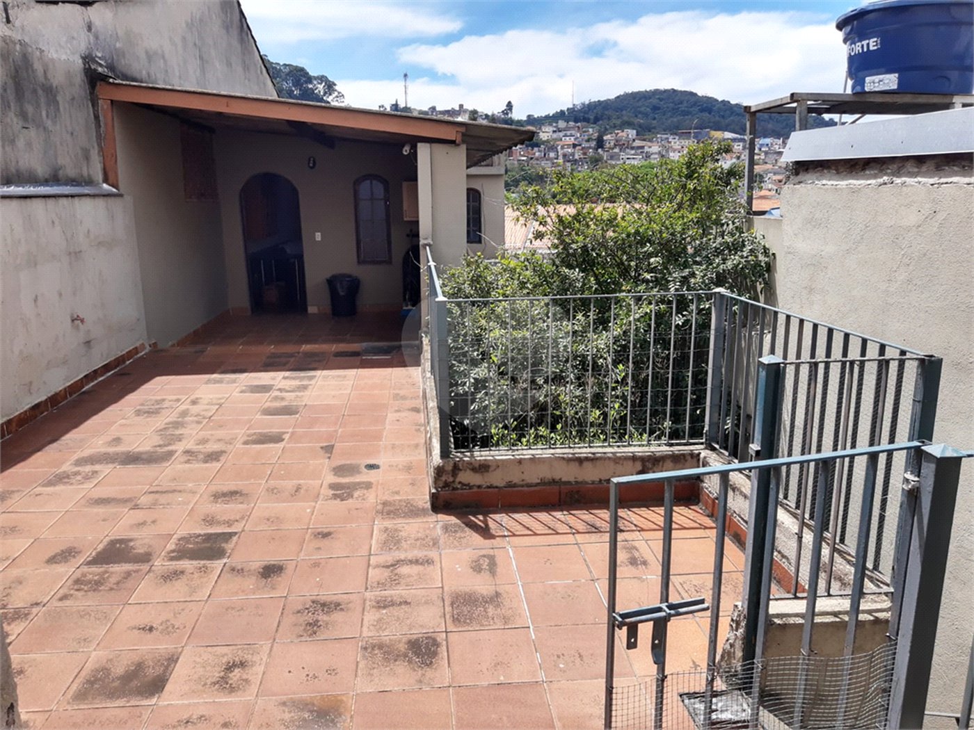 Sobrado à venda com 3 quartos, sendo 1 suíte, em Vila Mazzei, São Paulo, SP