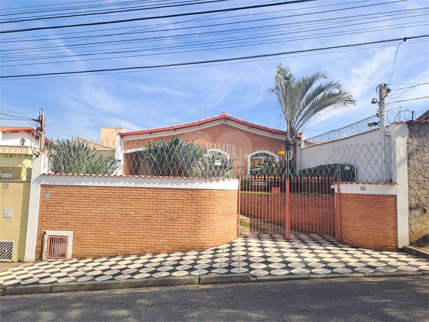 Casa à venda com 3 quartos, sendo 1 suíte, em Vila Trujillo, Sorocaba, SP