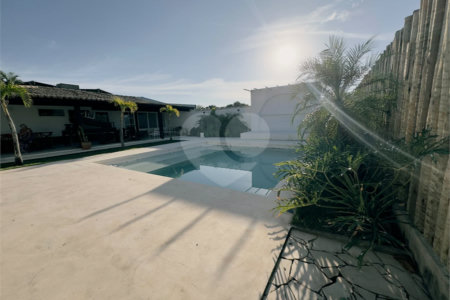 Casa à venda ou para alugar com 4 quartos em Praia Rasa, Armação dos Búzios, RJ
