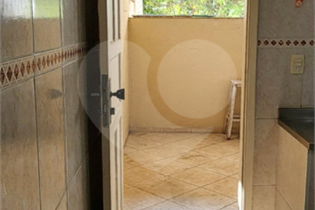Casa térrea com duas edículas para venda - Saúde, SP.