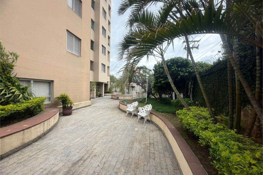 Apartamento à venda com 2 quartos, sendo 1 suíte,  em Vila Paulicéia, São Paulo, SP