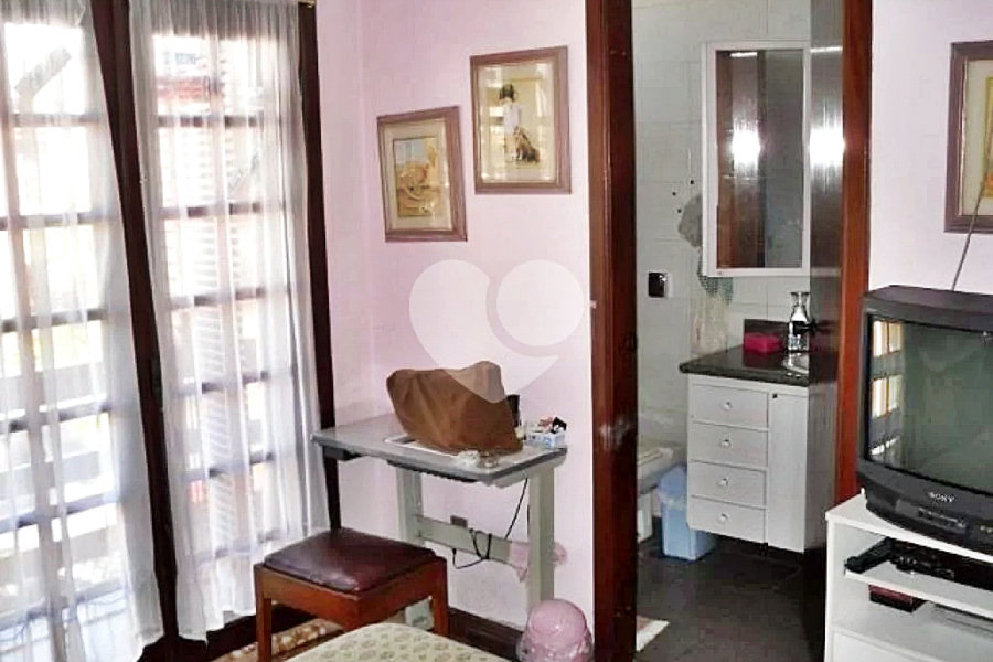 Sobrado à venda com 3 suítes em Tremembé, São Paulo, SP