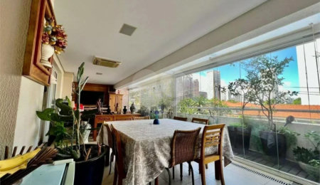 Apartamento à venda com 3 suítes em Cidade Monções, São Paulo, SP