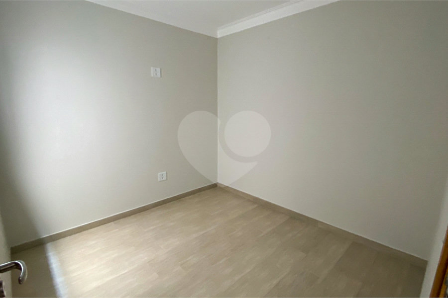 Sobrado à venda com 3 quartos, sendo 1 suíte, em Vila Pereira Barreto, São Paulo, SP