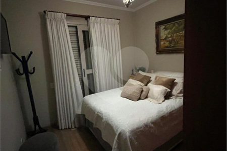 Apartamento à venda com 3 quartos, sendo 1 suíte, em Jardim Londrina, São Paulo, SP