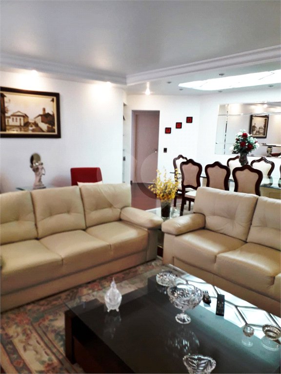 Apartamento à venda com 3 quartos, sendo 1 suíte, em Vila Gomes Cardim, São Paulo, SP