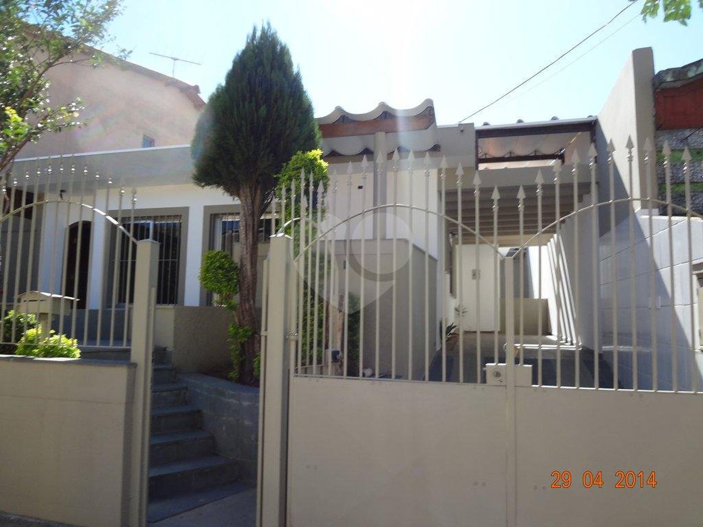 Casa Térrea à venda com 3 quartos, sendo 1 suíte, em Vila Nova Mazzei, São Paulo, SP