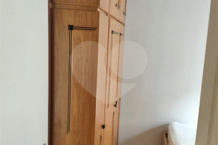 Apartamento à venda com 3 quartos, sendo 1 suíte, em Indianópolis, São Paulo, SP