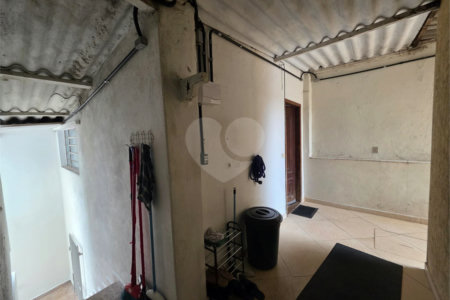 Sobrado à venda com 6 quartos, sendo 3 suítes, em Santa Teresinha, São Paulo, SP