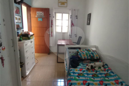 Casa à venda com 2 quartos, sendo 1 suíte, em Vila Domingues, Votorantim, SP