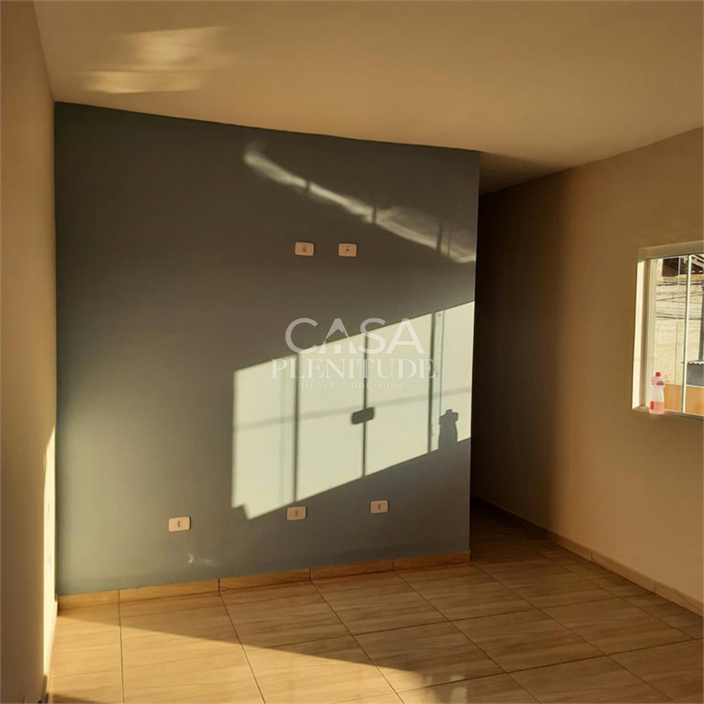 Sobrado à venda com 2 quartos, sendo 1 suíte, em Jardim dos Pássaros, Sorocaba, SP