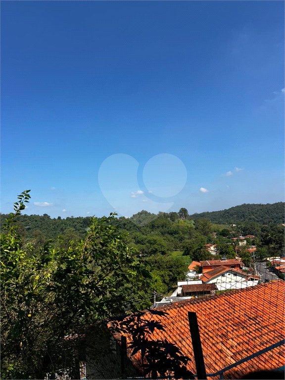 Casa à venda com 3 quartos, sendo 1 suíte, no Centro, Guararema, SP