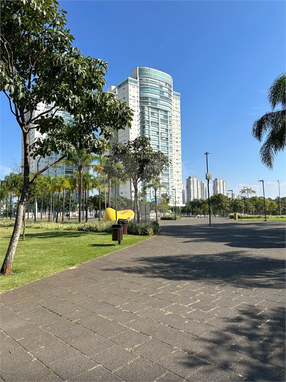 Apartamento à venda com 2 quartos, sendo 1 suíte, em Água Branca, São Paulo, SP