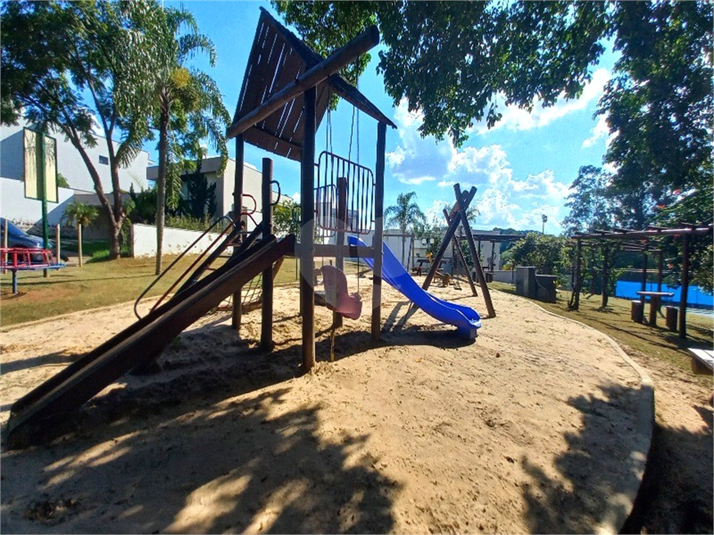 Casa à venda com 3 suítes no condomínio Terra Magna, Indaiatuba - SP