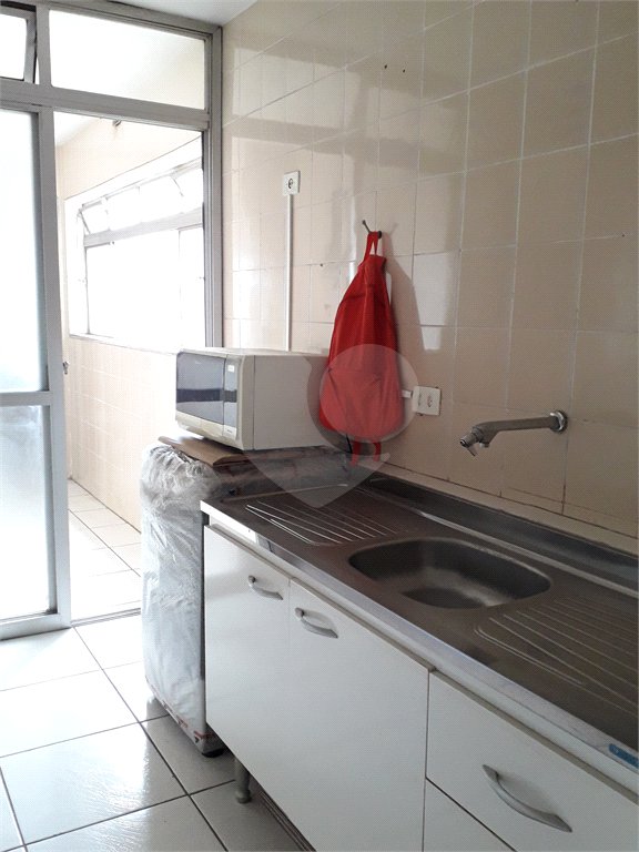 Apartamento à venda com 3 quartos em Vila Suzana, São Paulo, SP