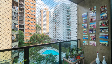Apartamento à venda com 3 quartos, sendo 1 suíte, em Moema, São Paulo, SP