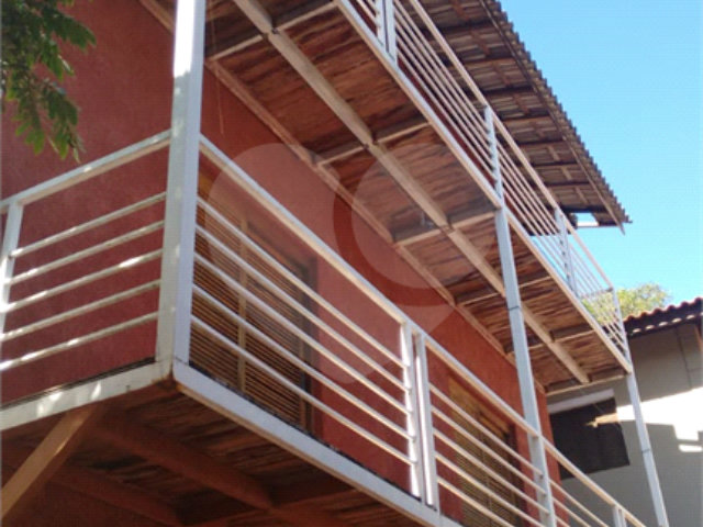 Casa à venda com 3 quartos, sendo 1 suíte,  no condomínio Iara Branca, Mairiporã - SP