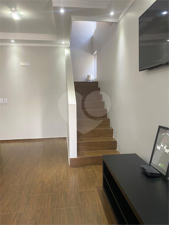 Casa à venda com 3 quartos, sendo 1 suíte, em Jardim Márcia, Suzano, SP