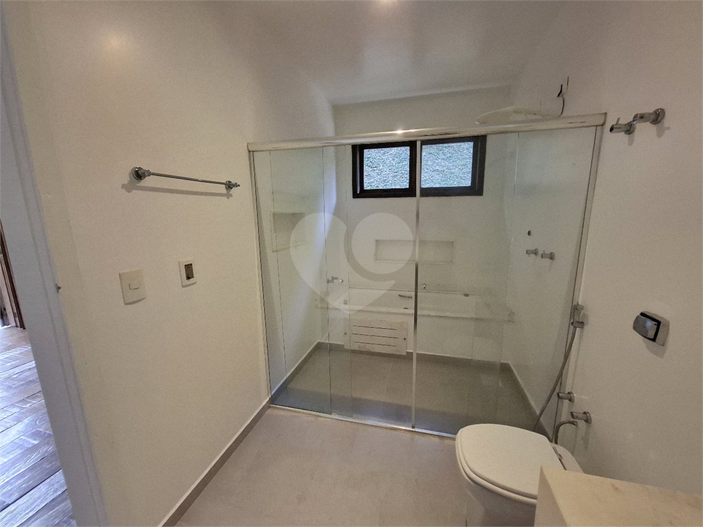 Casa Térrea à venda com 2 suítes em Serra da Cantareira, Mairiporã, SP
