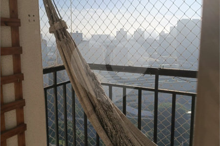 Apartamento à venda ou para alugar com 3 quartos, sendo 1 suíte, em Parque São Lourenço, São Paulo, SP