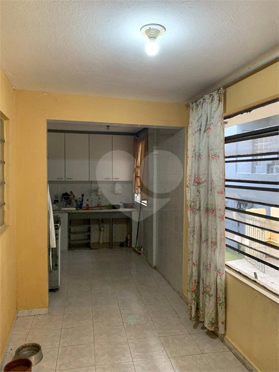 Sobrado à venda com 6 quartos, sendo 1 suíte, em Vila Aurora (zona Norte), São Paulo, SP