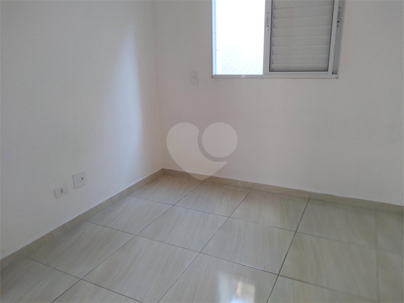Casa à venda com 2 quartos no condomínio Moradas Parada Inglesa, São Paulo - SP