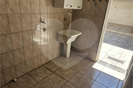 Sobrado para alugar com 3 quartos, sendo 1 suíte, em Jardim do Valle II, Indaiatuba, SP