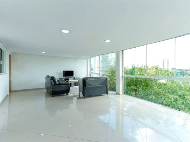 Casa à venda ou para alugar com 4 quartos, sendo 3 suítes,  em Vila Maria, São Paulo, SP