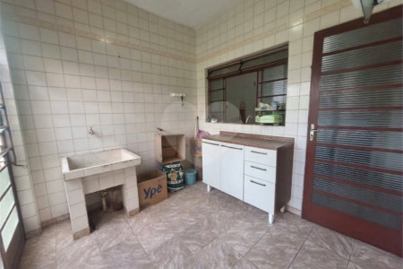 Casa à venda com 2 quartos em Vila Rio Branco, Itapetininga, SP