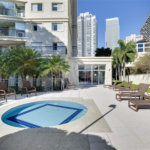 Apartamento à venda com 3 quartos, sendo 1 suíte, em Santo Amaro, São Paulo, SP