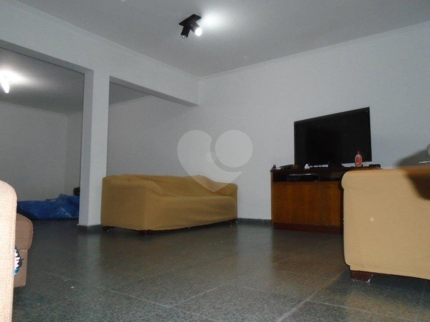 Sobrado à venda com 4 quartos, sendo 2 suítes, em Santana, São Paulo, SP