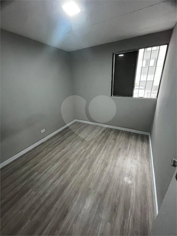 Apartamento à venda com 2 quartos em Jardim Santa Mônica, São Paulo, SP