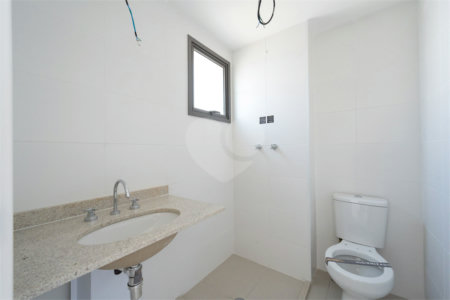 Apartamento à venda com 3 suítes em Vila Clementino, São Paulo, SP