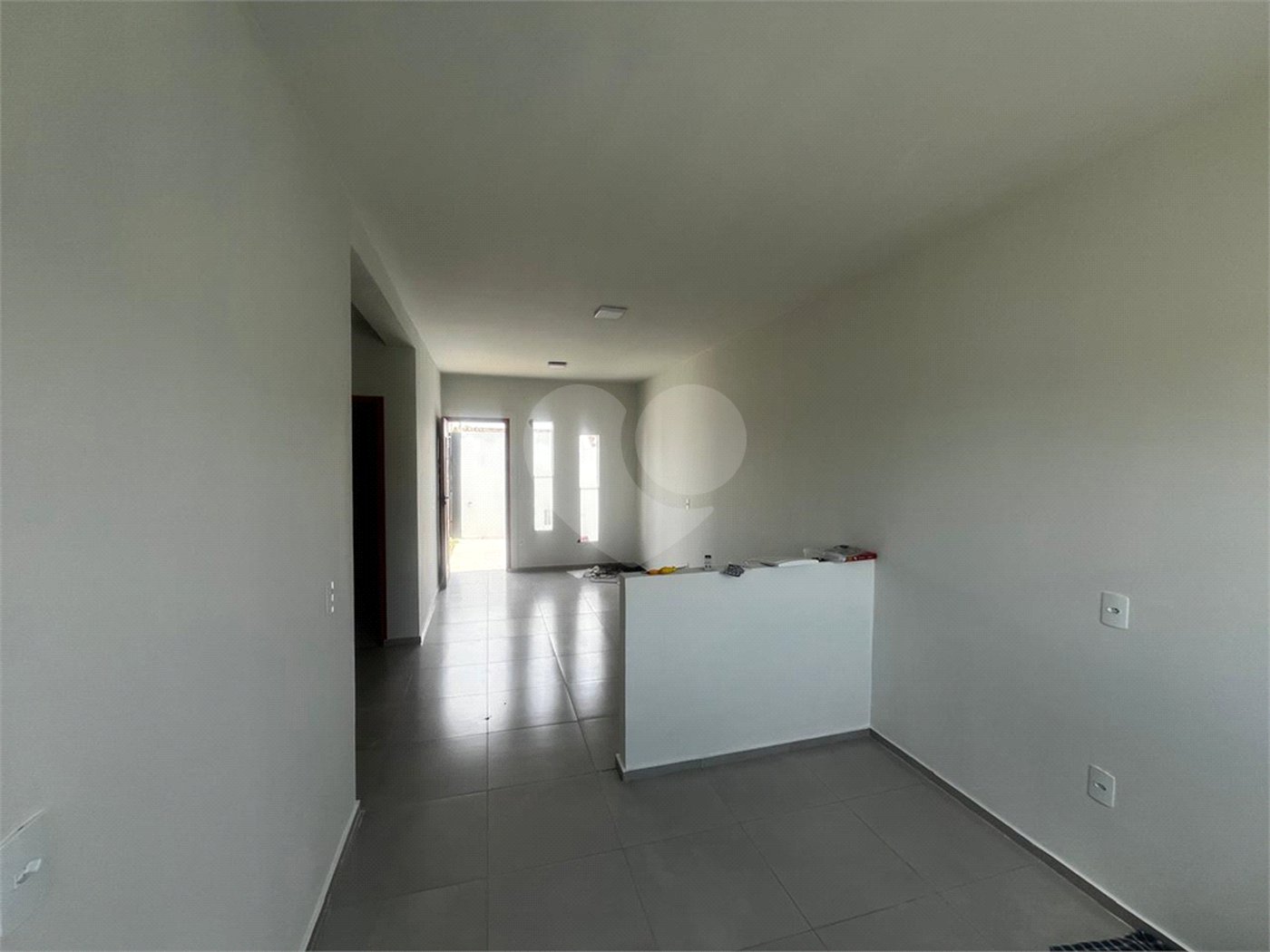 Casa à venda com 2 quartos em Parque Itapê, Itapetininga, SP