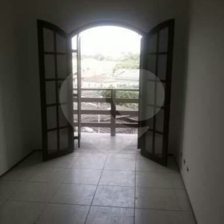 Sobrado à venda com 3 quartos, sendo 2 suítes, em Jardim Monte Kemel, São Paulo, SP