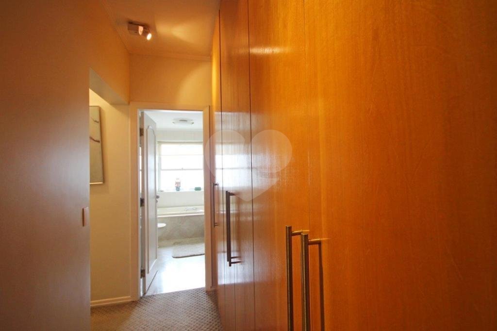 Apartamento à venda com 3 quartos, sendo 1 suíte, em Jardim Paulista, São Paulo, SP