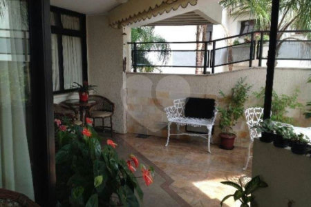 APARTAMENTO COM 4 DORMITÓRIOS E 4 VAGAS À VENDA NA MOOCA