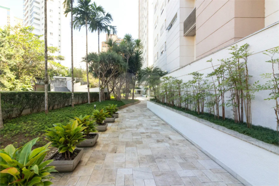 Vila Andrade / Jardim Sul - 4 dormitórios | 2 suítes | 3 vagas | depósito