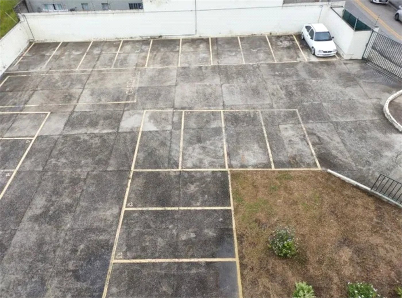 Duplex à venda com 2 quartos em Jardim Santa Inês Iii, São José dos Campos, SP